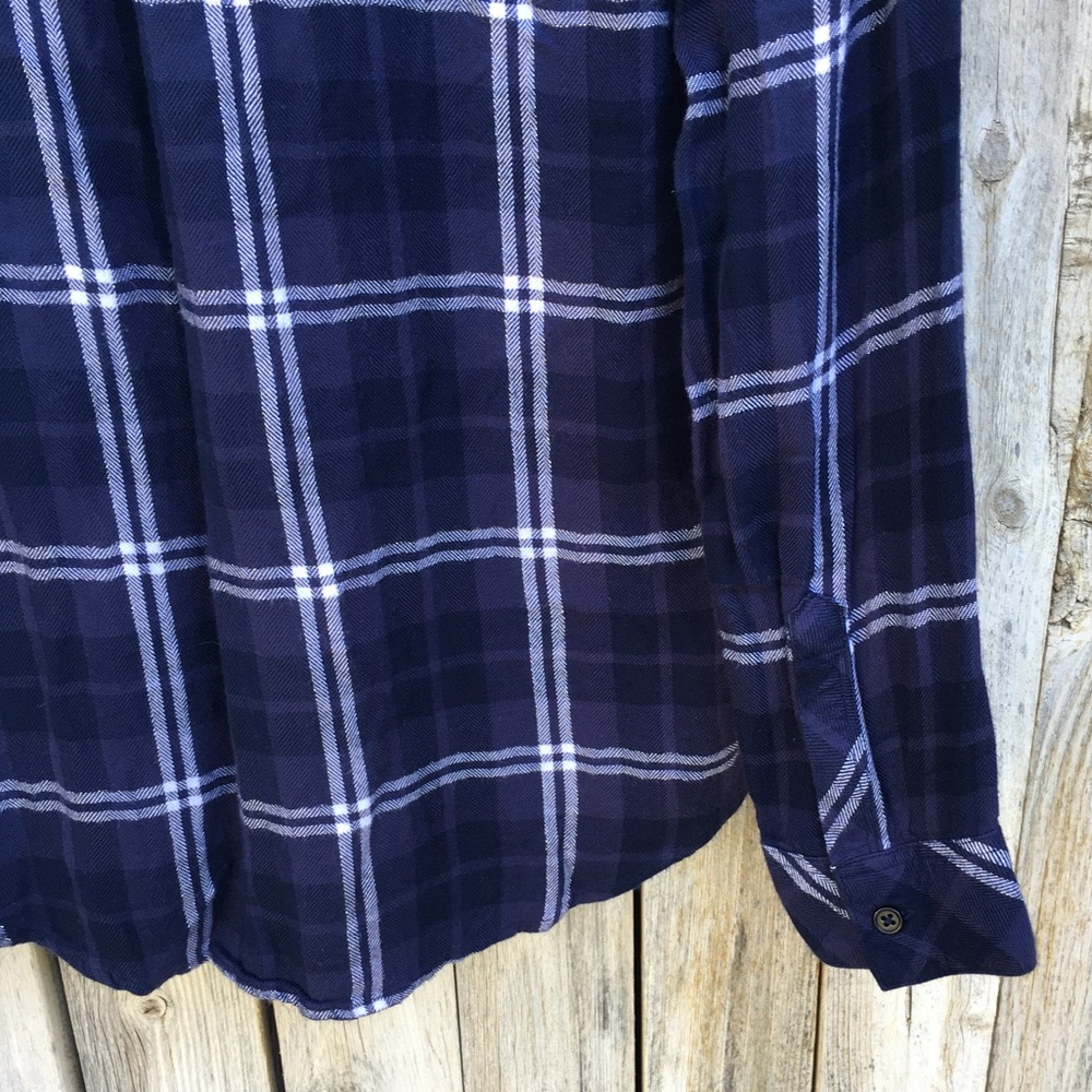 Rails Hunter Plaid Shirt Rayon Pacific Navy Blue White M - Picture 12 of 16